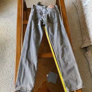 Vintage Levi’s 501 botton fly jeans size 27x30
